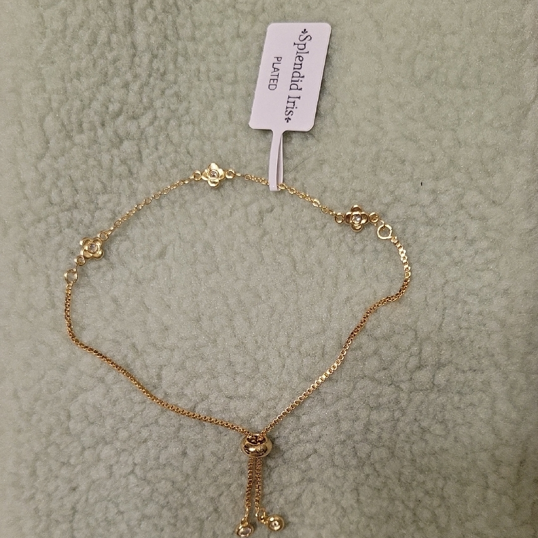 Splendid Gold Bracelet
